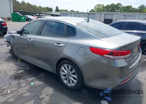 2018 Kia Optima Lx z USA, uszkodzony, nr VIN 5XXGT4L3XJG266158